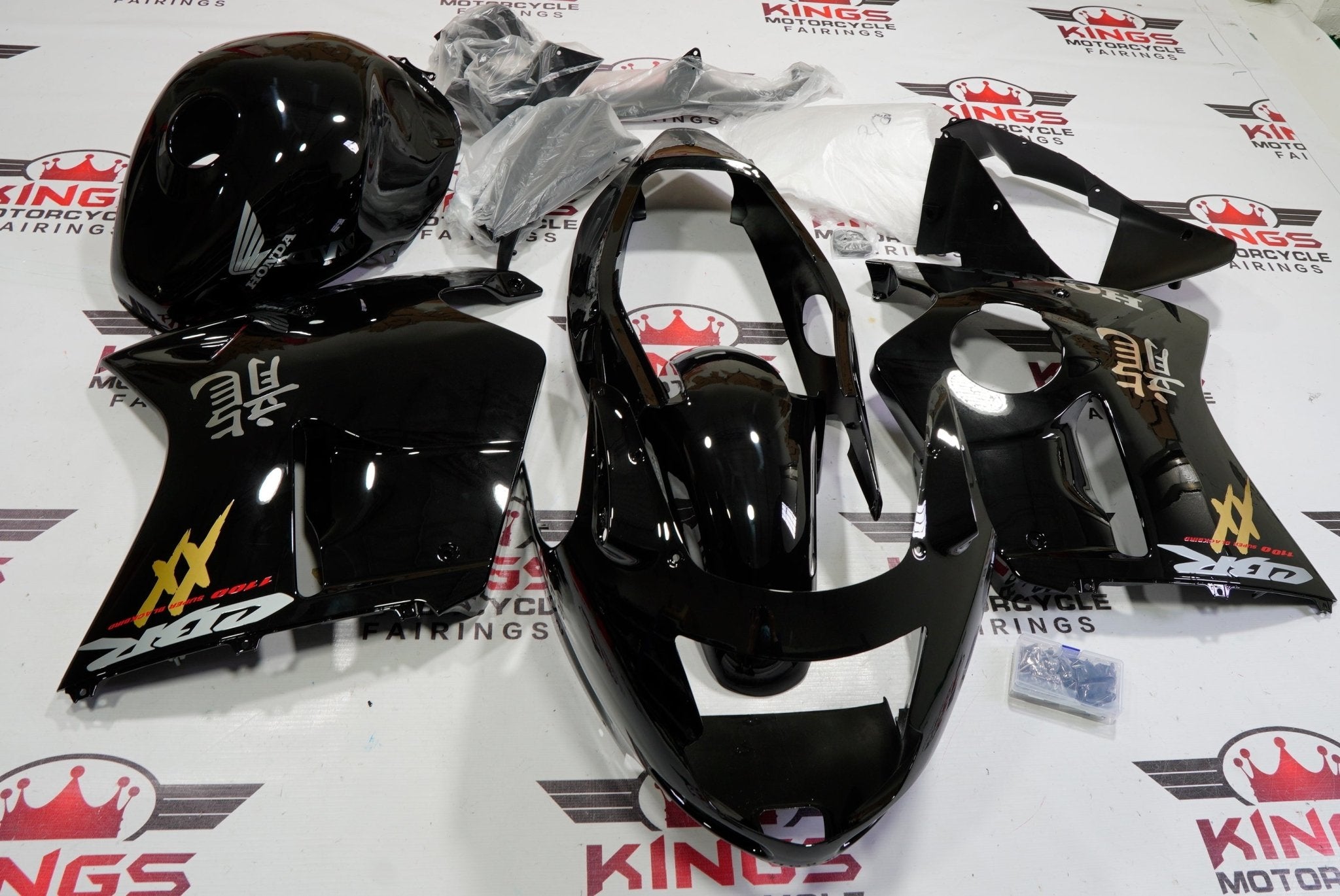 HONDA CBR1100XX Super Blackbird (1996-2007) BLACK, CHROME, GOLD, SILVER & RED FAIRINGS - KingsMotorcycleFairings.com