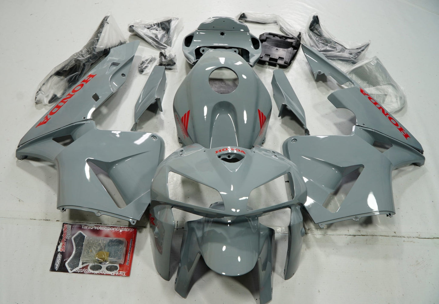 Honda CBR600RR (2005-2006) Nardo Gray & Red Fairings