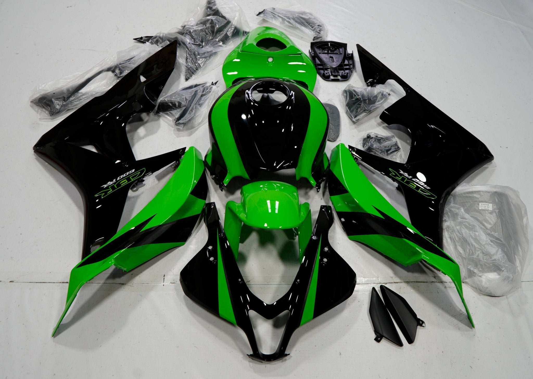 Honda CBR600RR (2007-2008) Black & Green Fairings