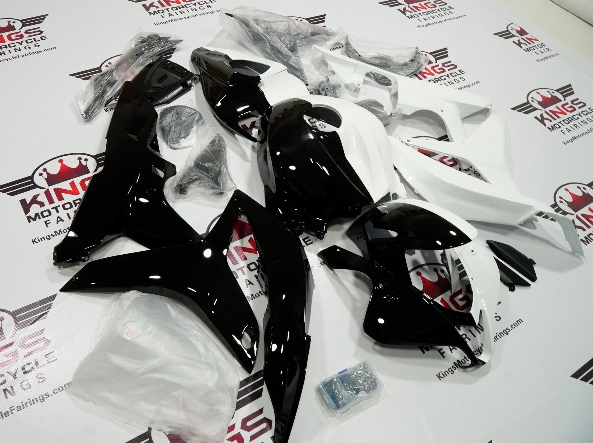 Honda CBR600RR (2007-2008) Black & White Split Fairings at KingsMotorcycleFairings.com