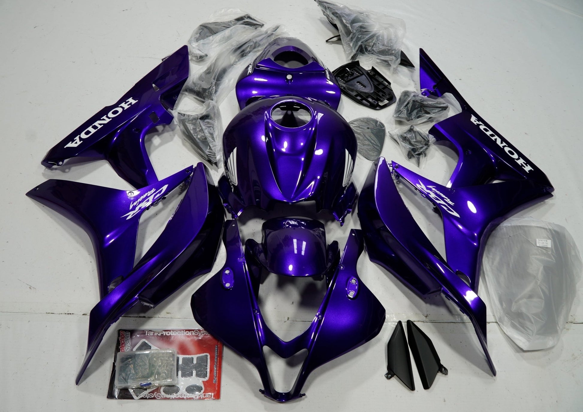 Honda CBR600RR Fairings (2007-2008) Purple, White at KingsMotorcycleFairings.com