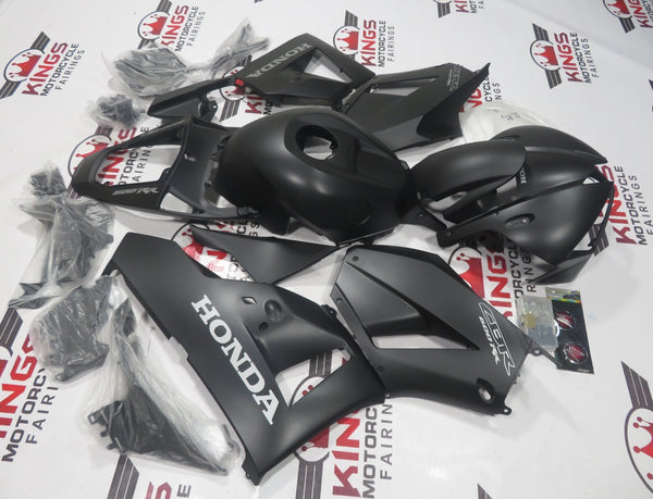 Honda CBR600RR Fairings (2013-2023) Matte Black, Silver at KingsMotorcycleFairings.com