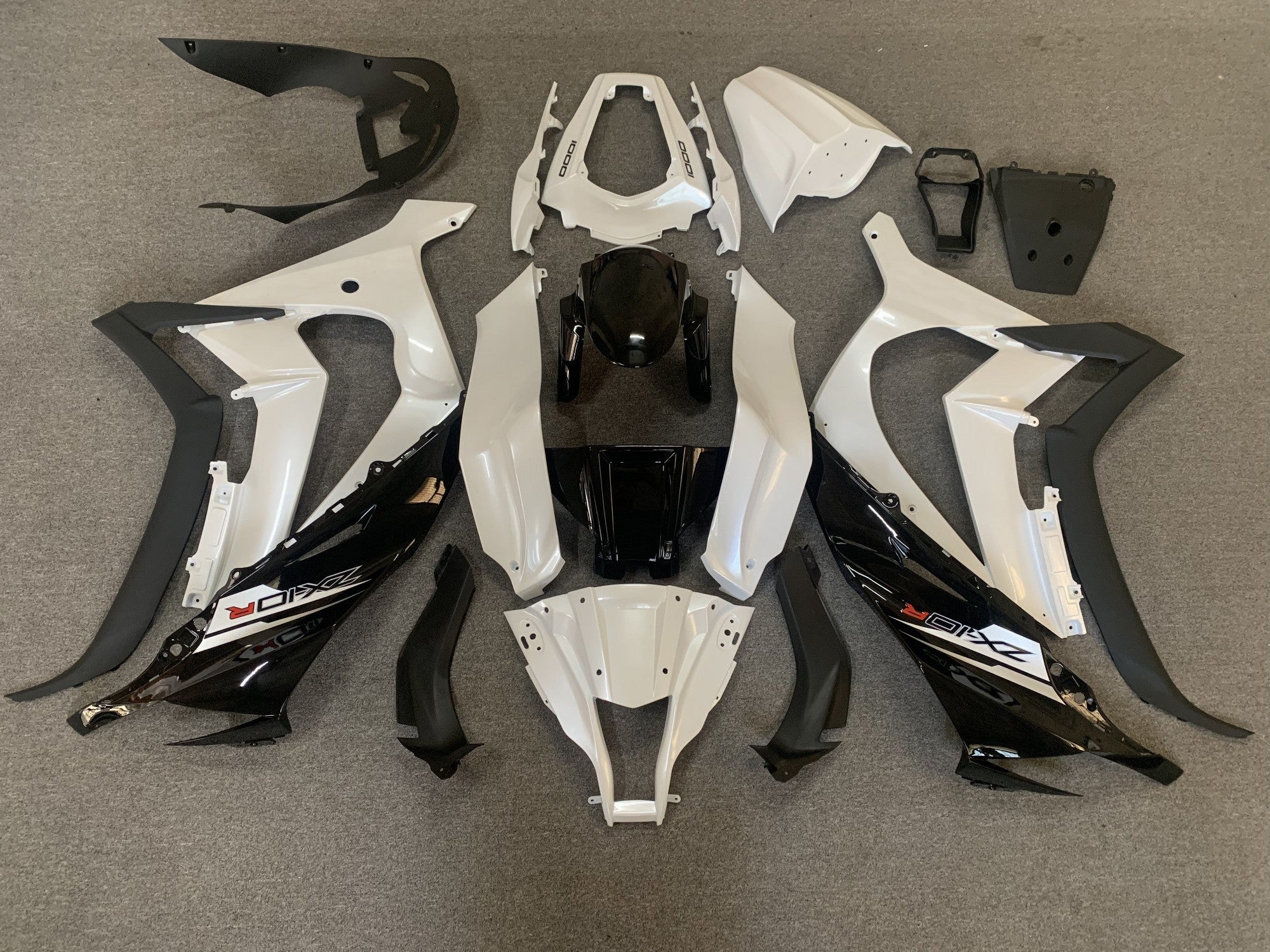 Kawasaki Ninja ZX-10R Fairings (2011-2015) Pearl White, Black at KingsMotorcycleFairings.com