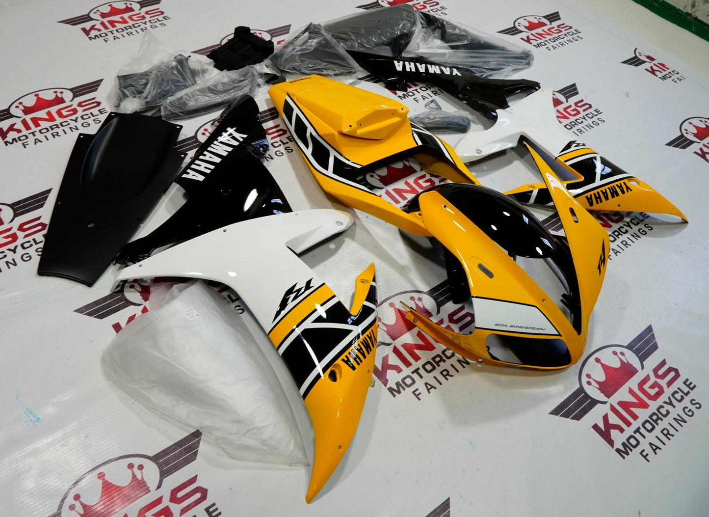 Yamaha YZF-R1 (2002-2003) Yellow, White & Black Fairings - KingsMotorcycleFairings.com