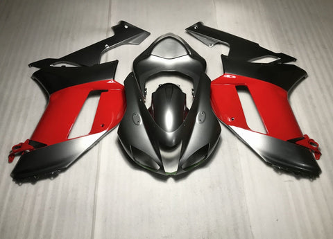Fairing kit for a Kawasaki Ninja ZX6R 636 (2007-2008) Silver & Red