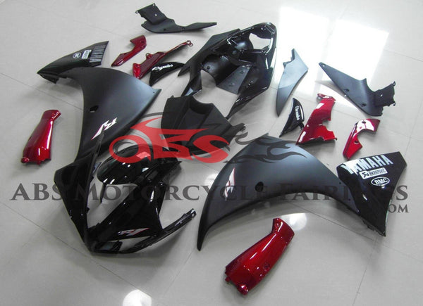 Yamaha YZF-R1 (2012-2014) Black, Matte Black & Candy Apple Red Fairings