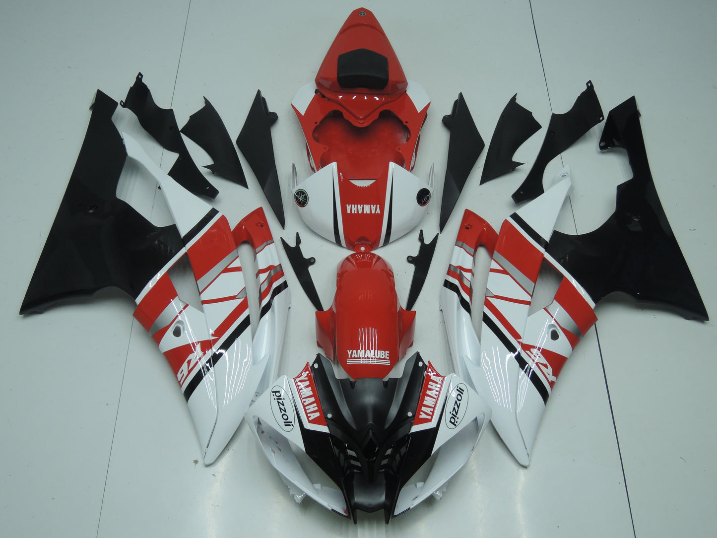 Yamaha YZF-R6 (2008-2016) White, Red, Black & Silver Fairings
