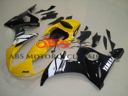 Yellow, Black and White Fairing Kit for a 2005 Yamaha YZF-R6 motorcycle
