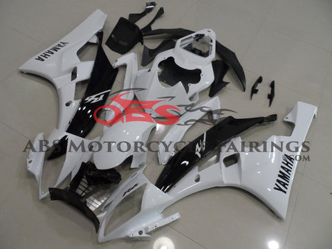 Yamaha YZF-R6 (2006-2007) White & Black Fairings