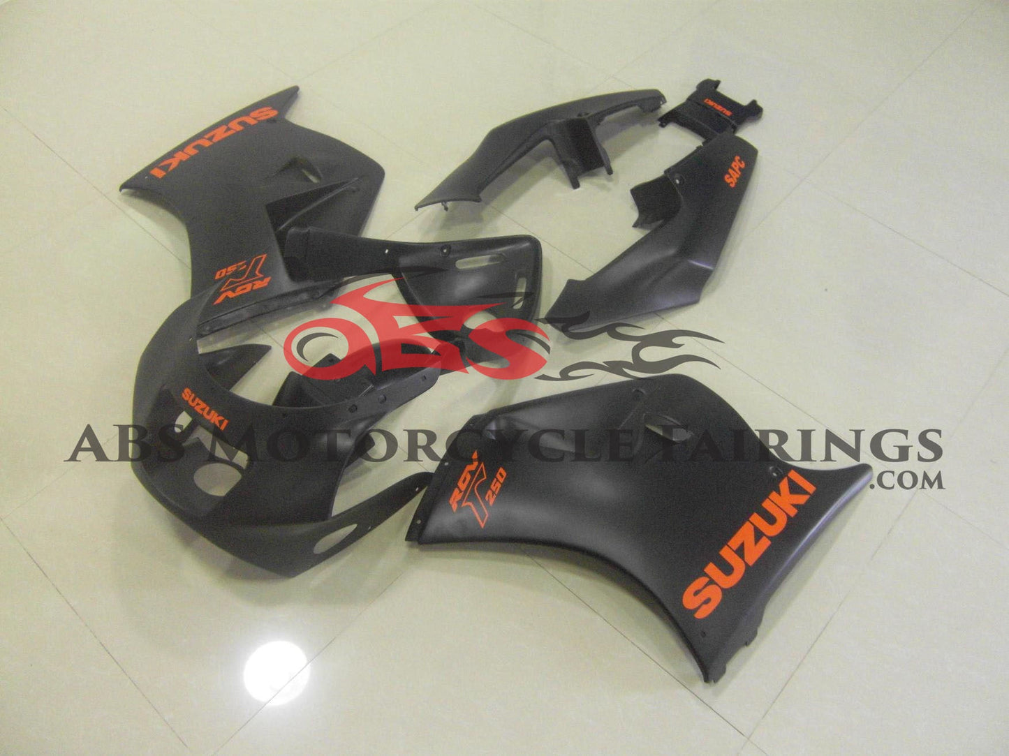Suzuki RGV250 VJ21 Fairings (1988-1991) Matte Black, Orange