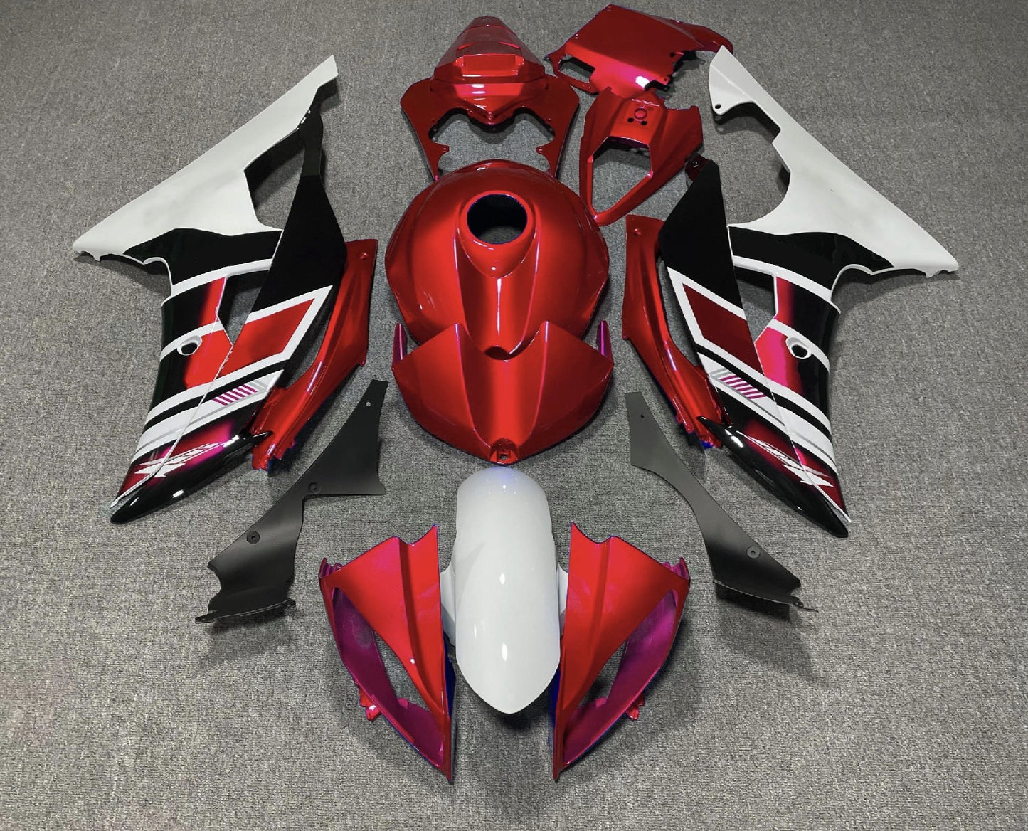 Yamaha YZF-R6 (2008-2016) Red, Black & White Fairings