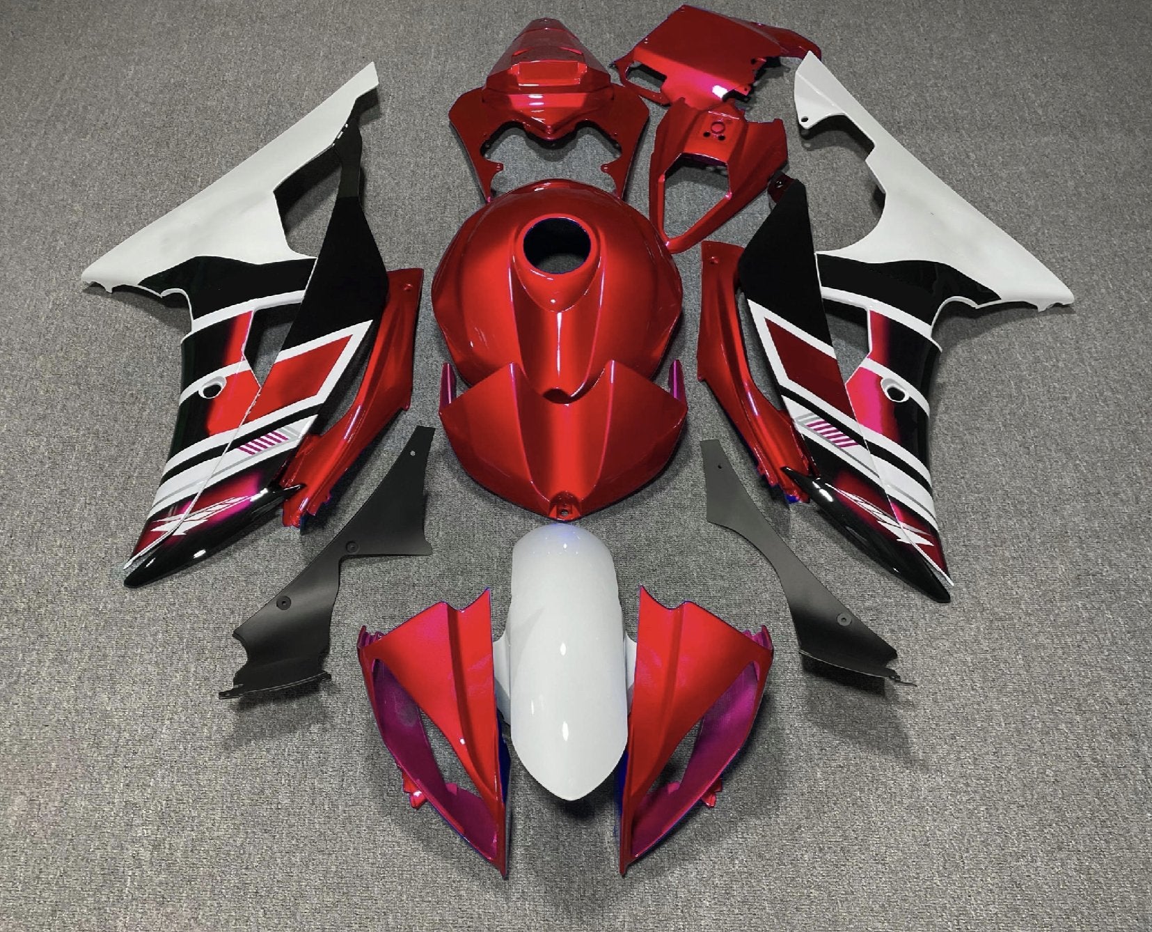 Yamaha YZF-R6 (2008-2016) Red, Black & White Fairings