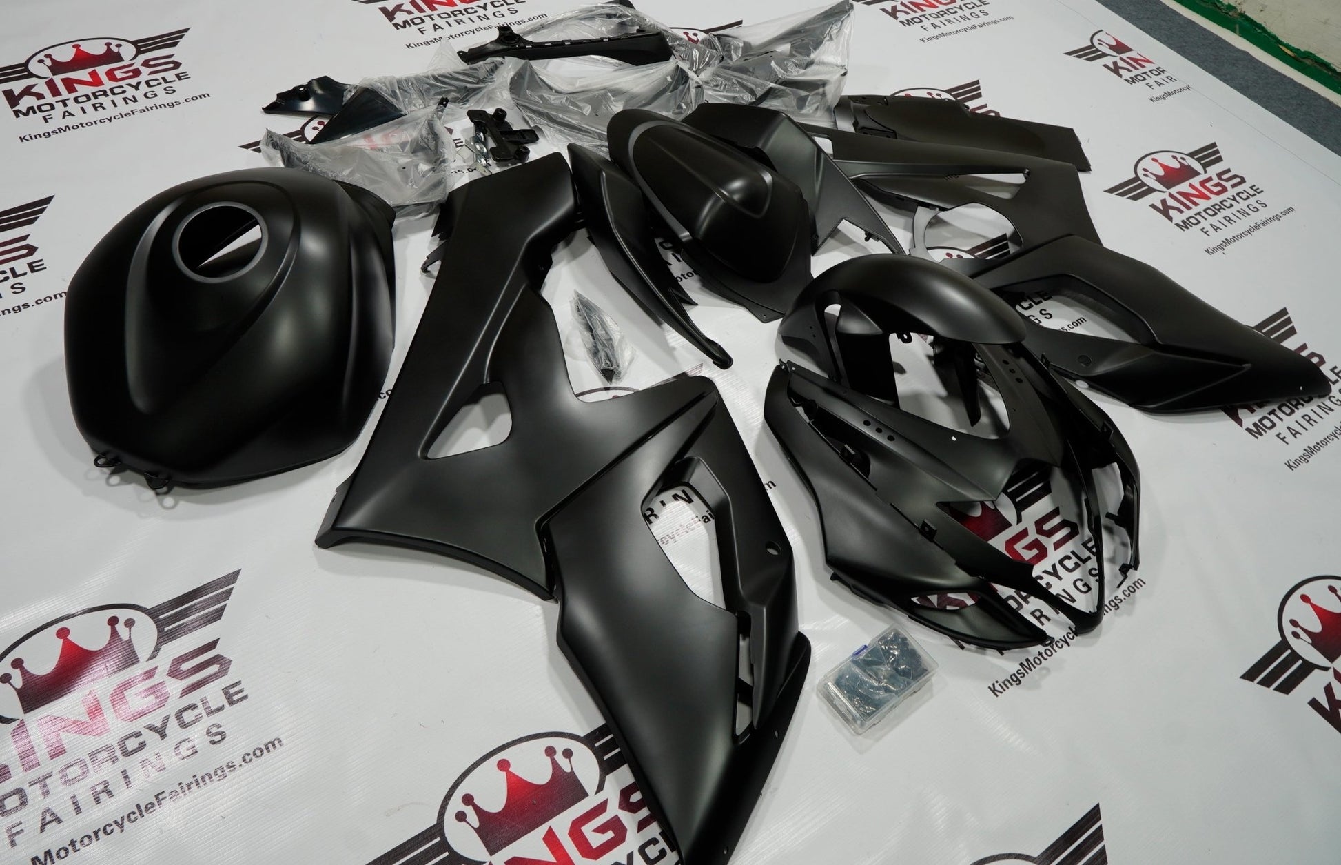 Suzuki GSXR1000 (2005-2006) Matte Black Fairings at KingsMotorcycleFairings.com