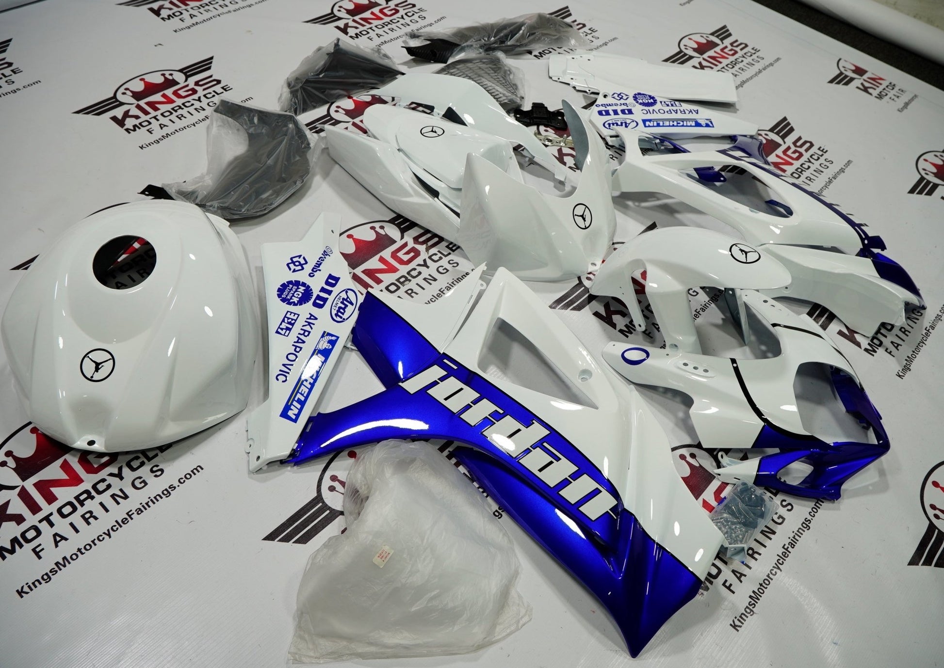 Suzuki GSXR1000 (2007-2008) White & Blue Jordan Fairings at KingsMotorcycleFairings.com