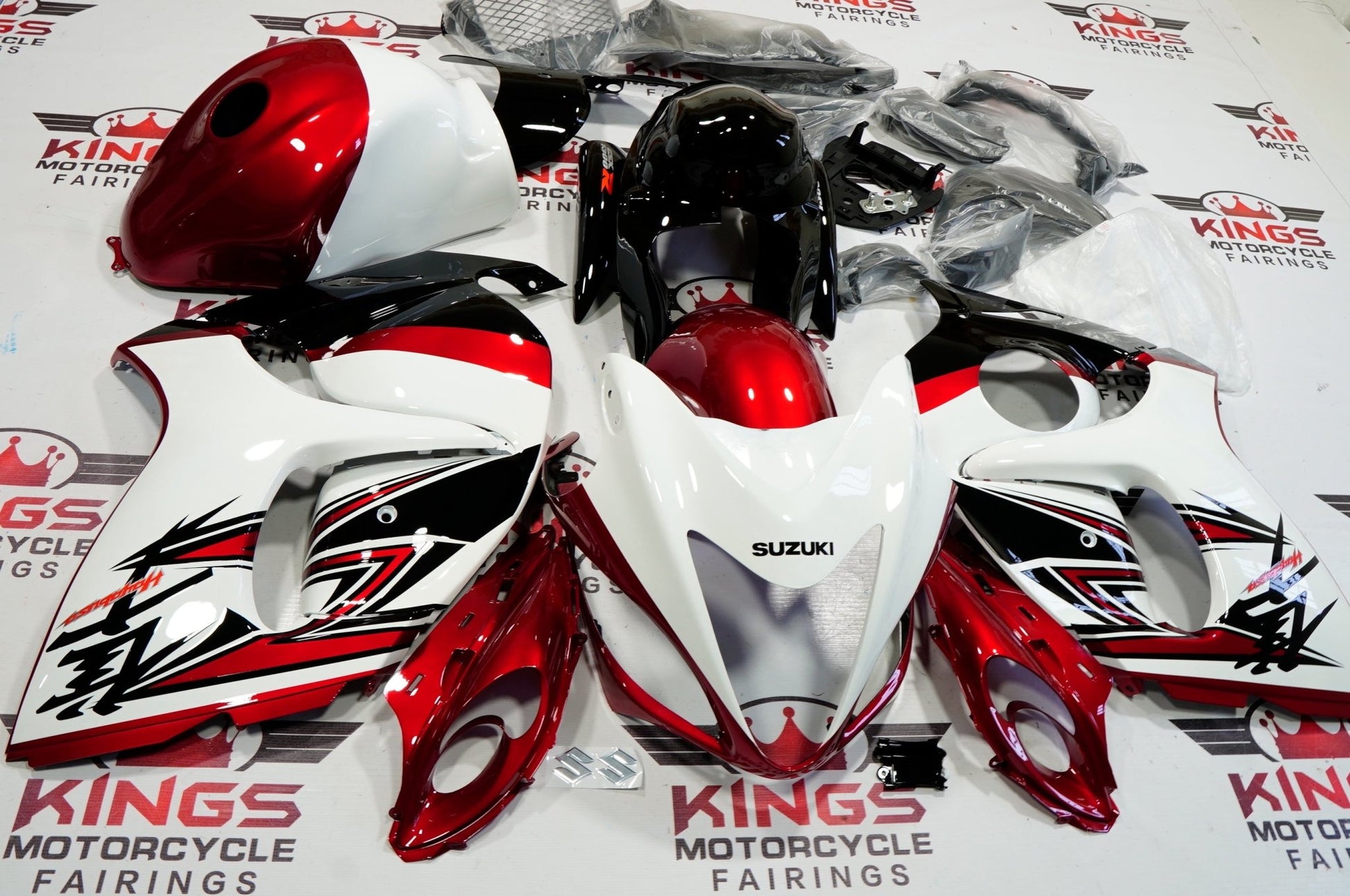 Suzuki GSXR1300 Hayabusa (2008-2019) White, Candy Apple Red & Black Fairings