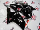 Black Fairing Kit for a 2000, 2001, 2002 & 2003 Suzuki GSX-R750 motorcycle
