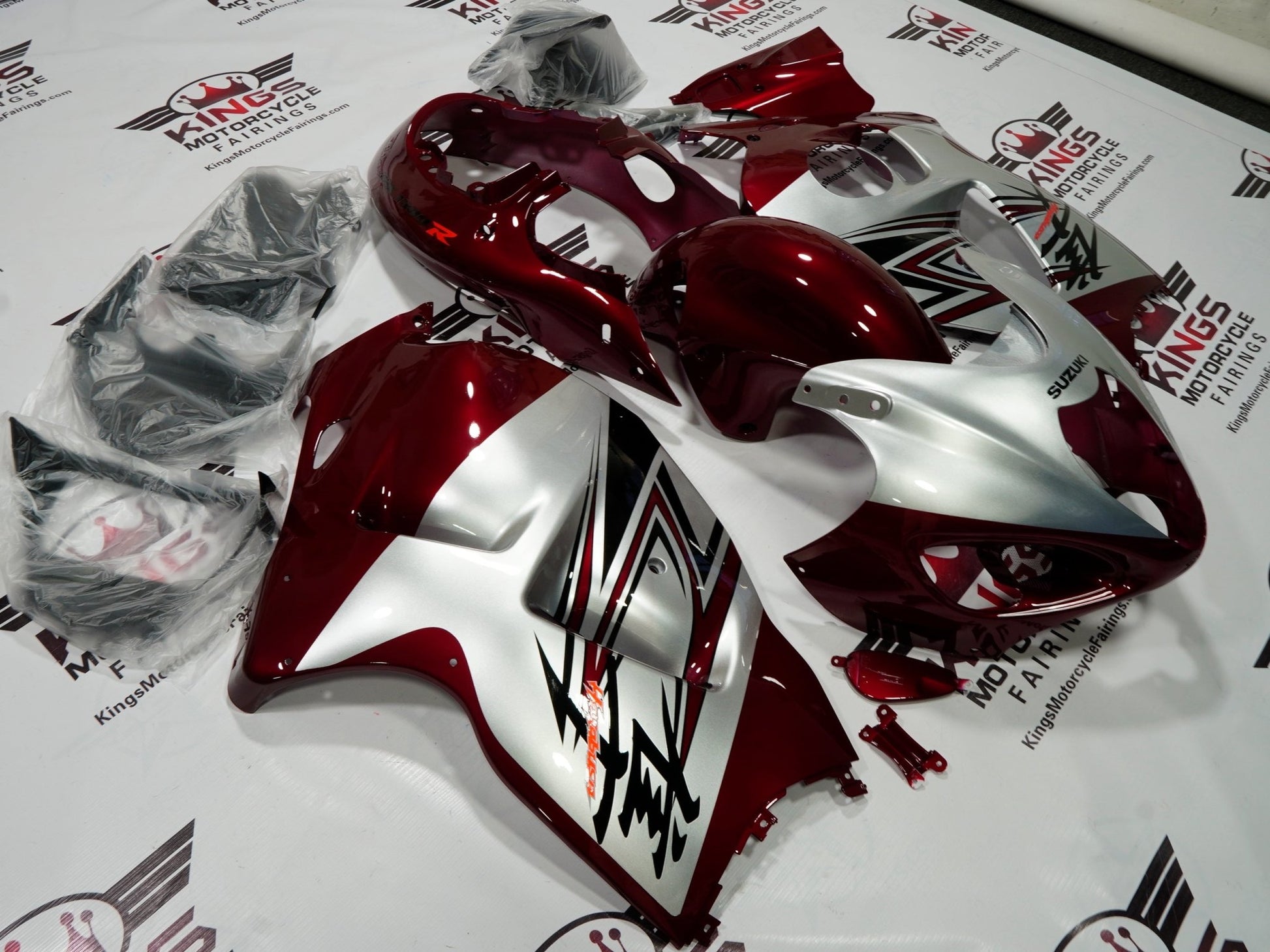 Suzuki GSX1300R Hayabusa Fairings (1999-2007) Maroon, Silver at KingsMotorcycleFairings.com