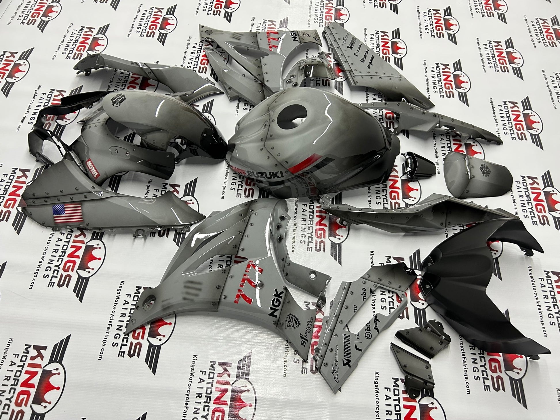 Suzuki GSXR 1000 Fairings (2017-2025) Custom Nardo gray at KingsMotorcycleFairings.com