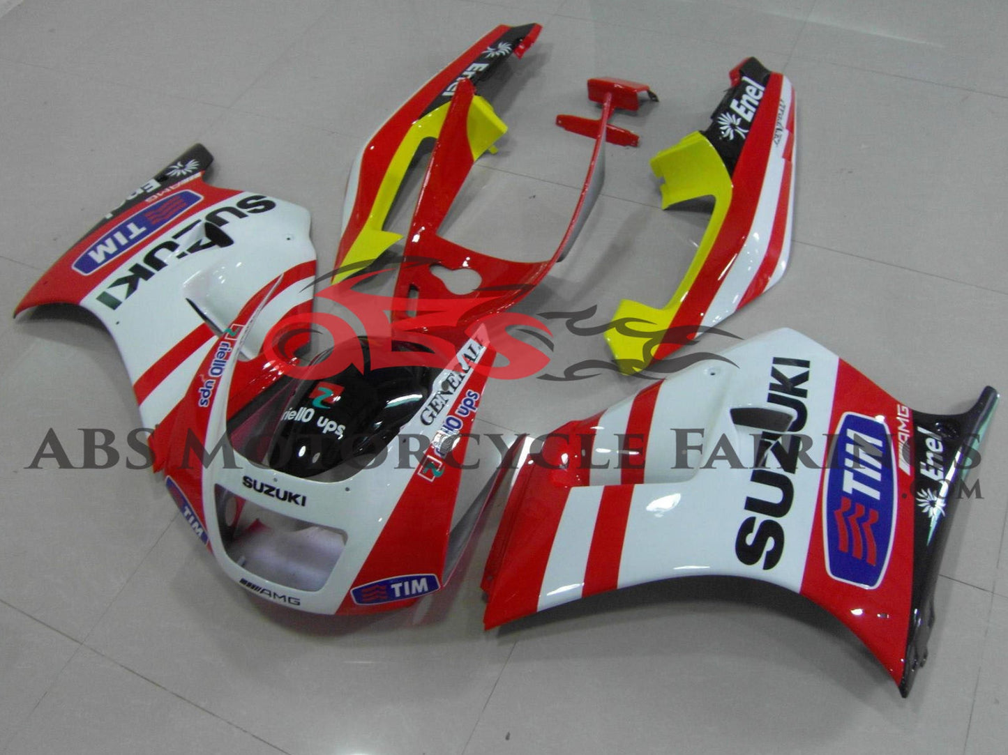 Suzuki RGV250 VJ22 Fairings (1991-1996) Red, White Tim at KingsMotorcycleFairings.com
