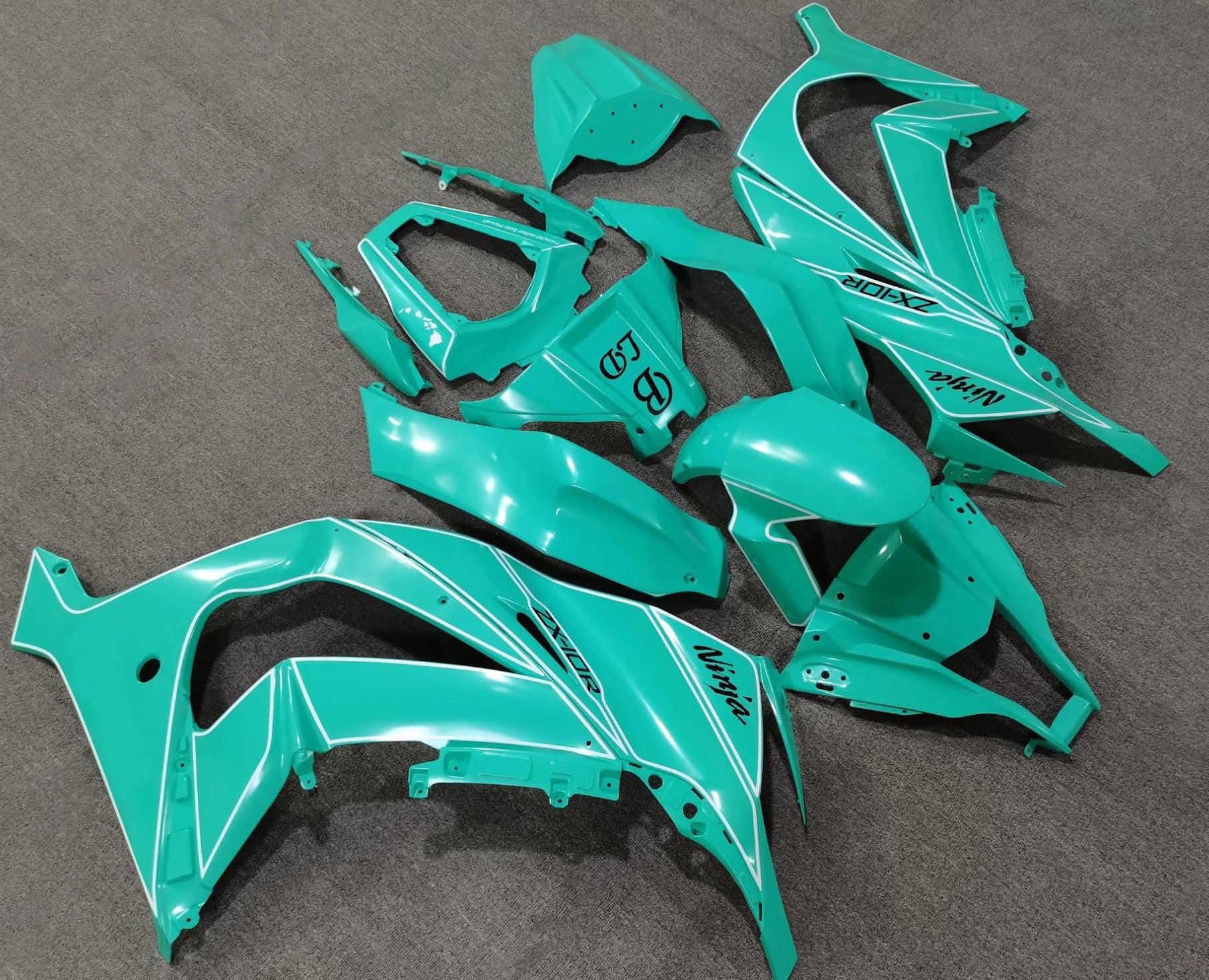 Fairing Kit for a Kawasaki Ninja ZX10R (2011-2015) Turquoise Blue, White & Black