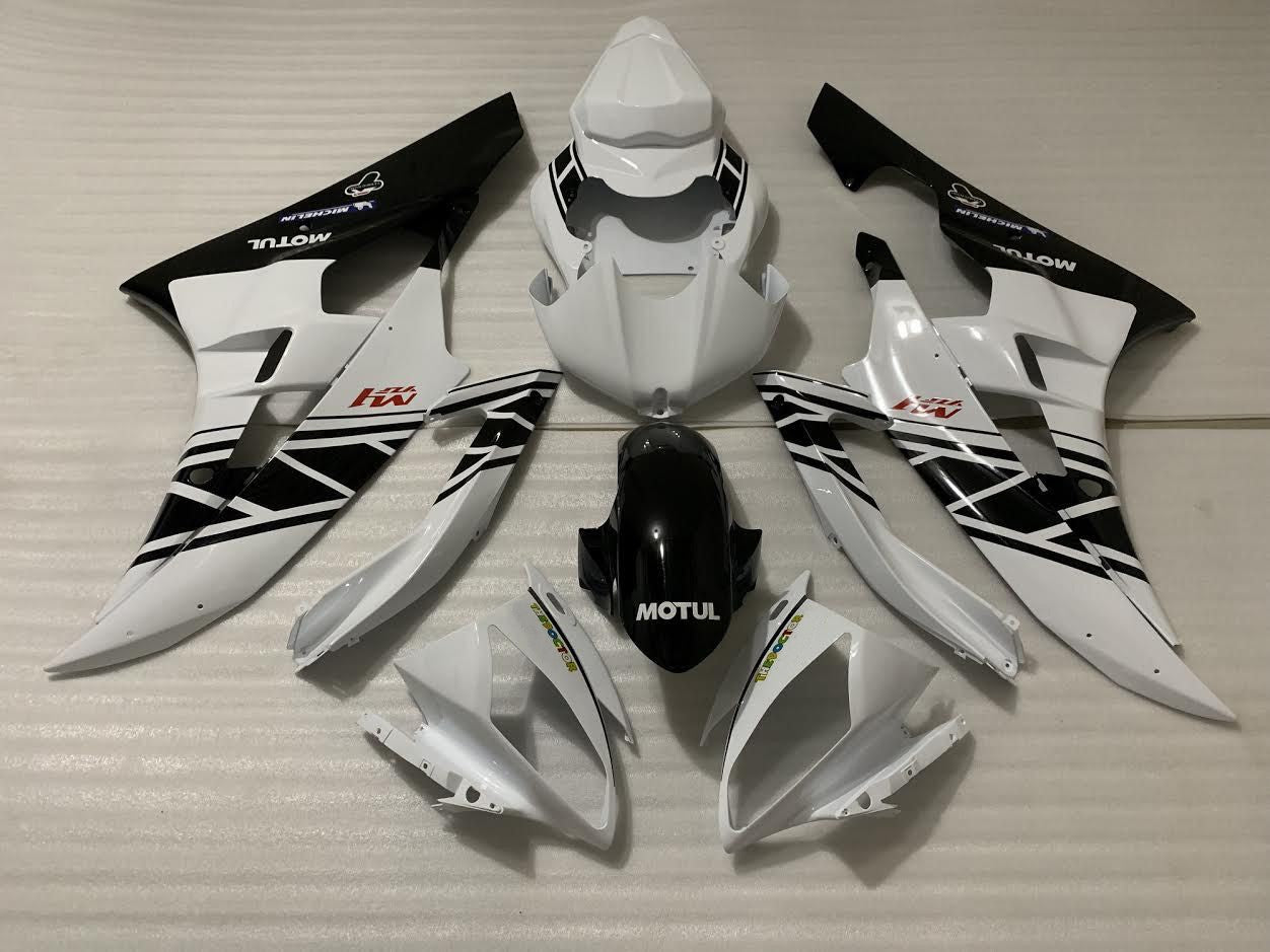 White and Black Fairing Kit for a 2006 & 2007 Yamaha YZF-R6 motorcycle