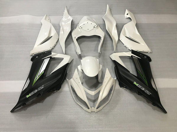 Fairing kit for a Kawasaki ZX6R 636 (2013-2018) White, Matte Black & Green