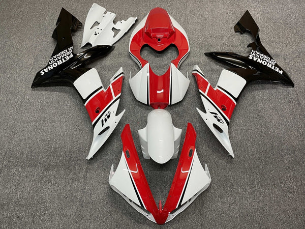 Yamaha YZF-R1 (2004-2006) White, Red & Black Fairings