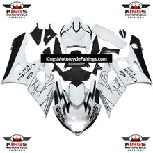 Suzuki GSXR1000 (2005-2006) White & Black Tribal Corona Fairings