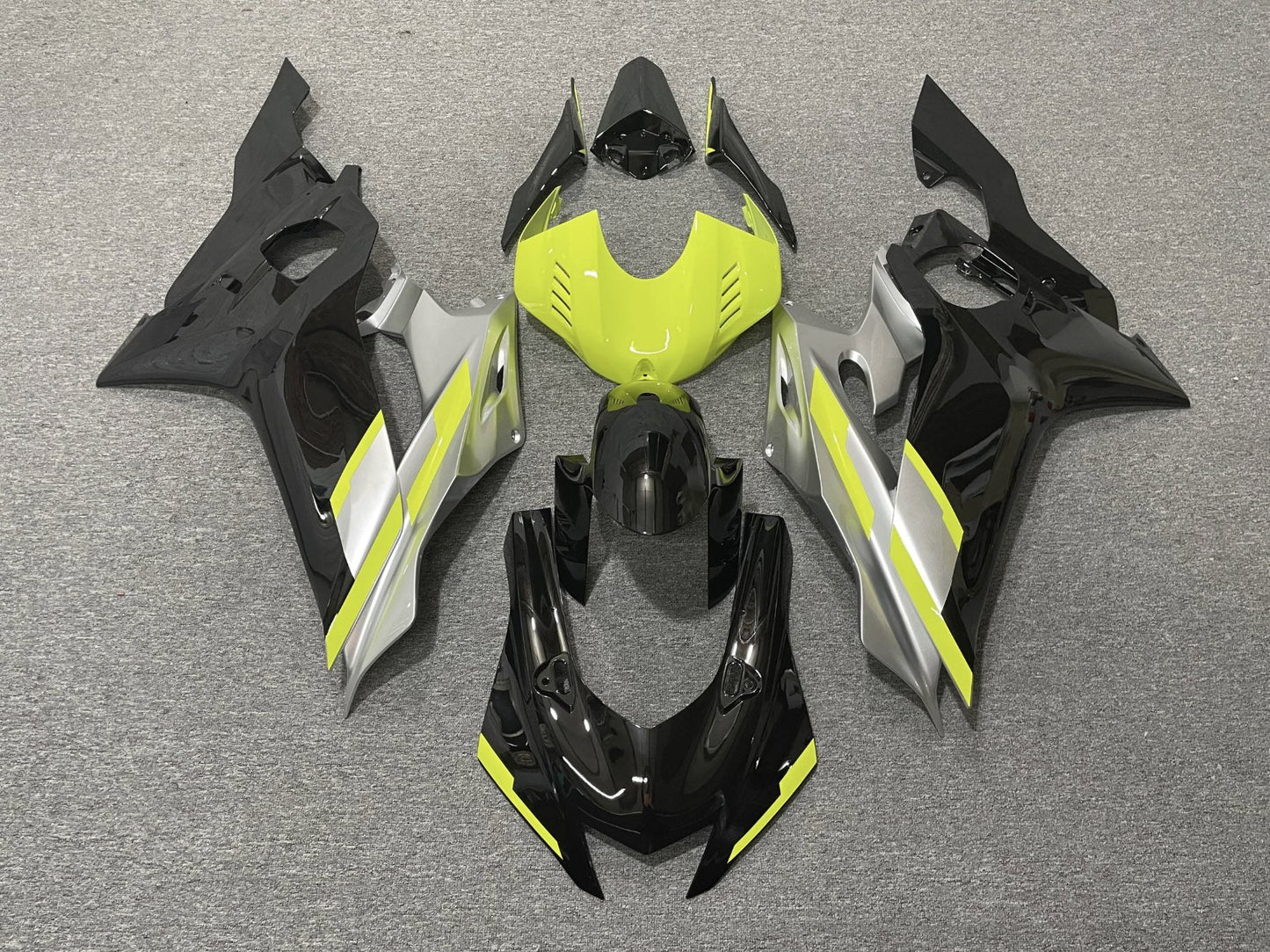 YAMAHA R6 Fairings (2017-2022) Black, Neon Yellow, Silver at KingsMotorcycleFairings.com