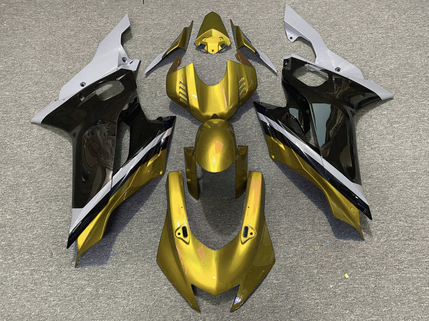 YAMAHA R6 Fairings (2017-2022) Gold, Black, Gray at KingsMotorcycleFairings.com