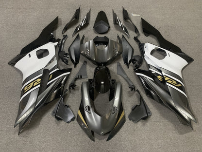 YAMAHA YZF-R6 (2017-2022) Gray, White, Black, Gold Fairings at KingsMotorcycleFairings.com