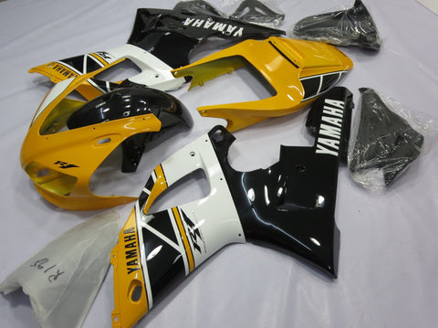 Yamaha YZF-R1 (1998-1999) Yellow, Black & White Fairings