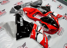 Yamaha YZF-R1 (2000-2001) Red, White & Black DeltaBox Fairings at KingsMotorcycleFairings.com