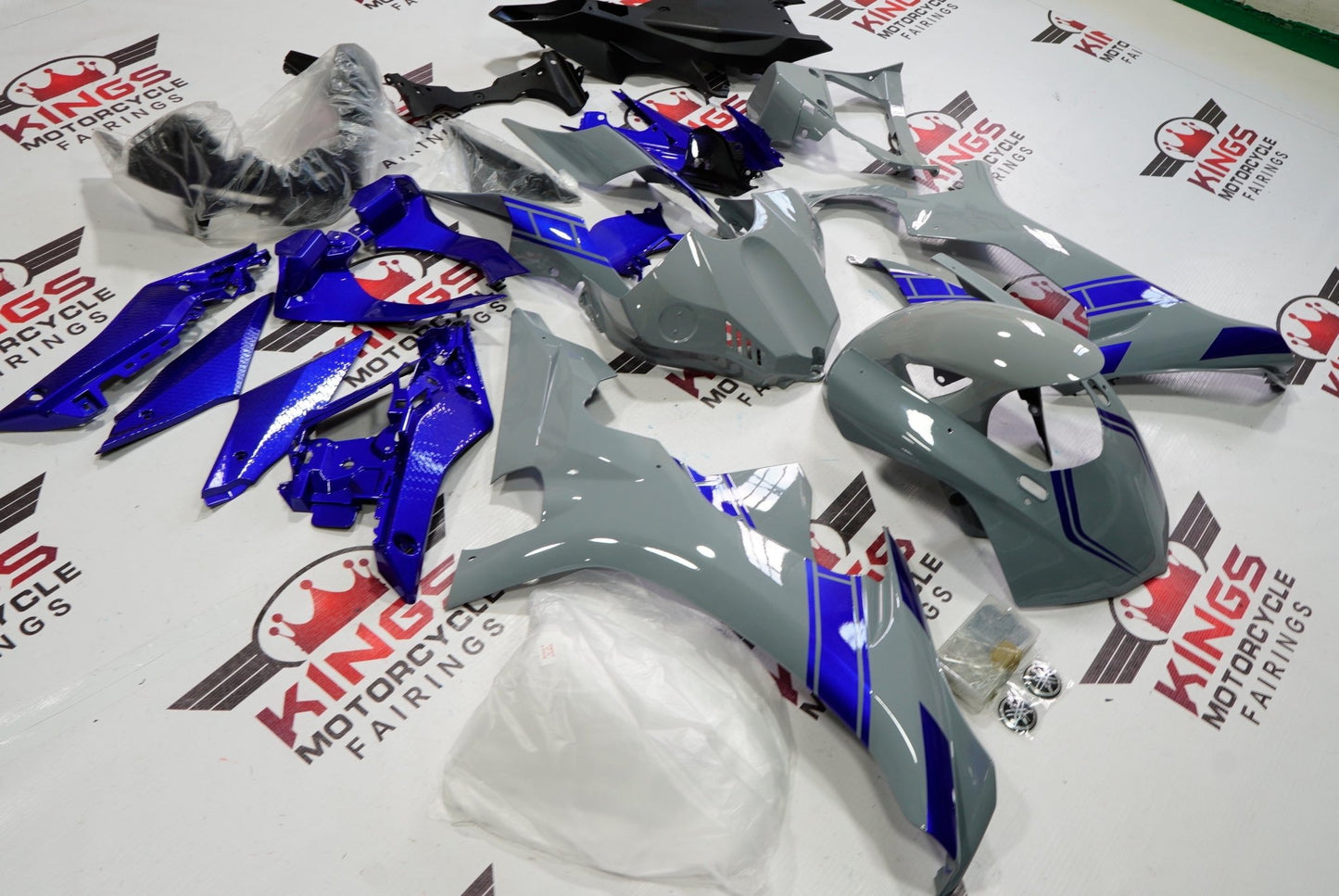 Yamaha R1 fairings (2015-2019) Nardo Gray & Blue at KingsMotorcycleFairings.com