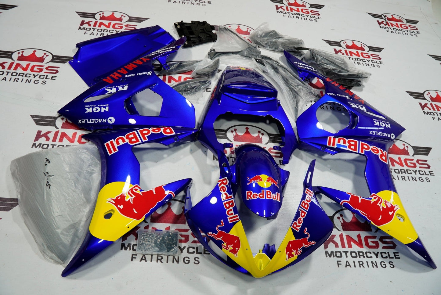 Yamaha YZF-R6 Fairings (2005) Blue Red Bull at KingsMotorcycleFairings.com