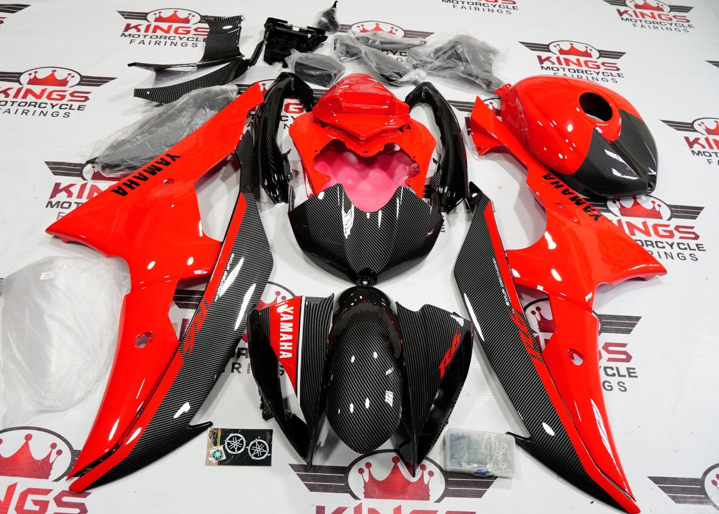 Yamaha YZF-R6 (2008-2016) Faux Carbon Fiber, Red & Black Fairings