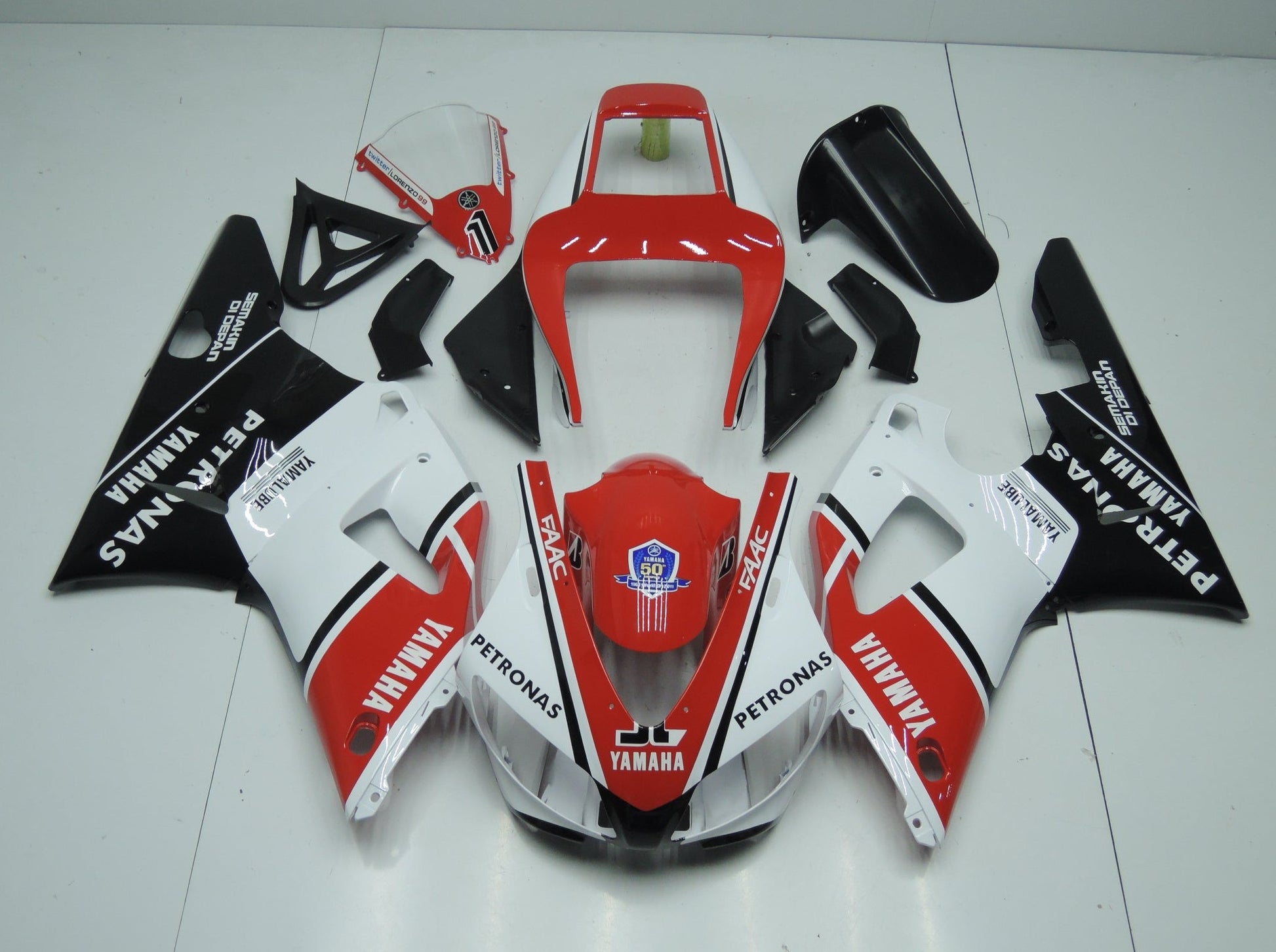 Yamaha R1 Fairings (1998-1999) Red, White, Black Petronas at KingsMotorcycleFairings.com