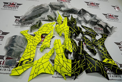 Yamaha YZF-R1 Fairings (2020-2025) Matte Black, Neon Yellow Split at KingsMotorcycleFairings.com