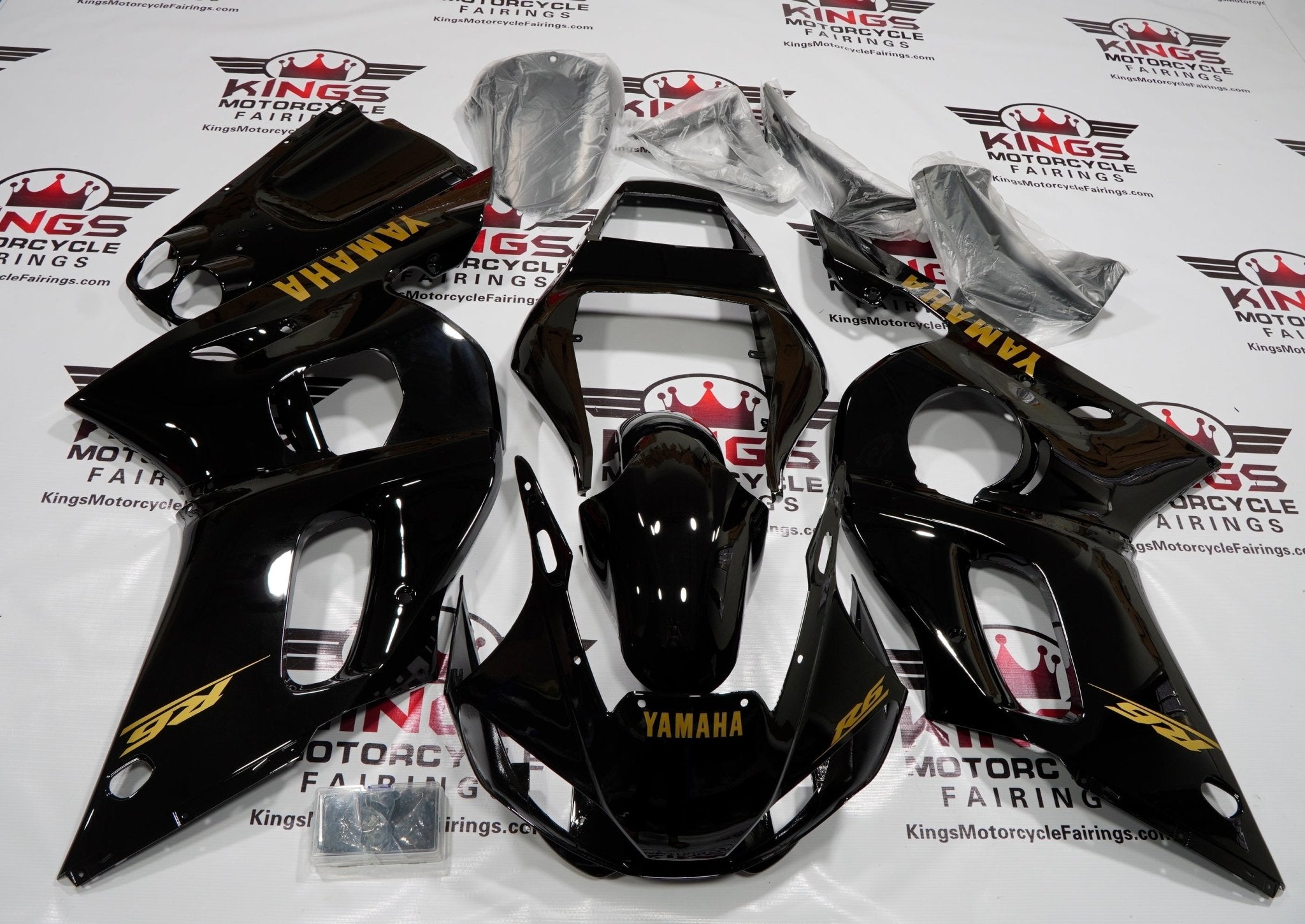 Yamaha R6 Fairings (1998-2002) Black, Gold | Kings
