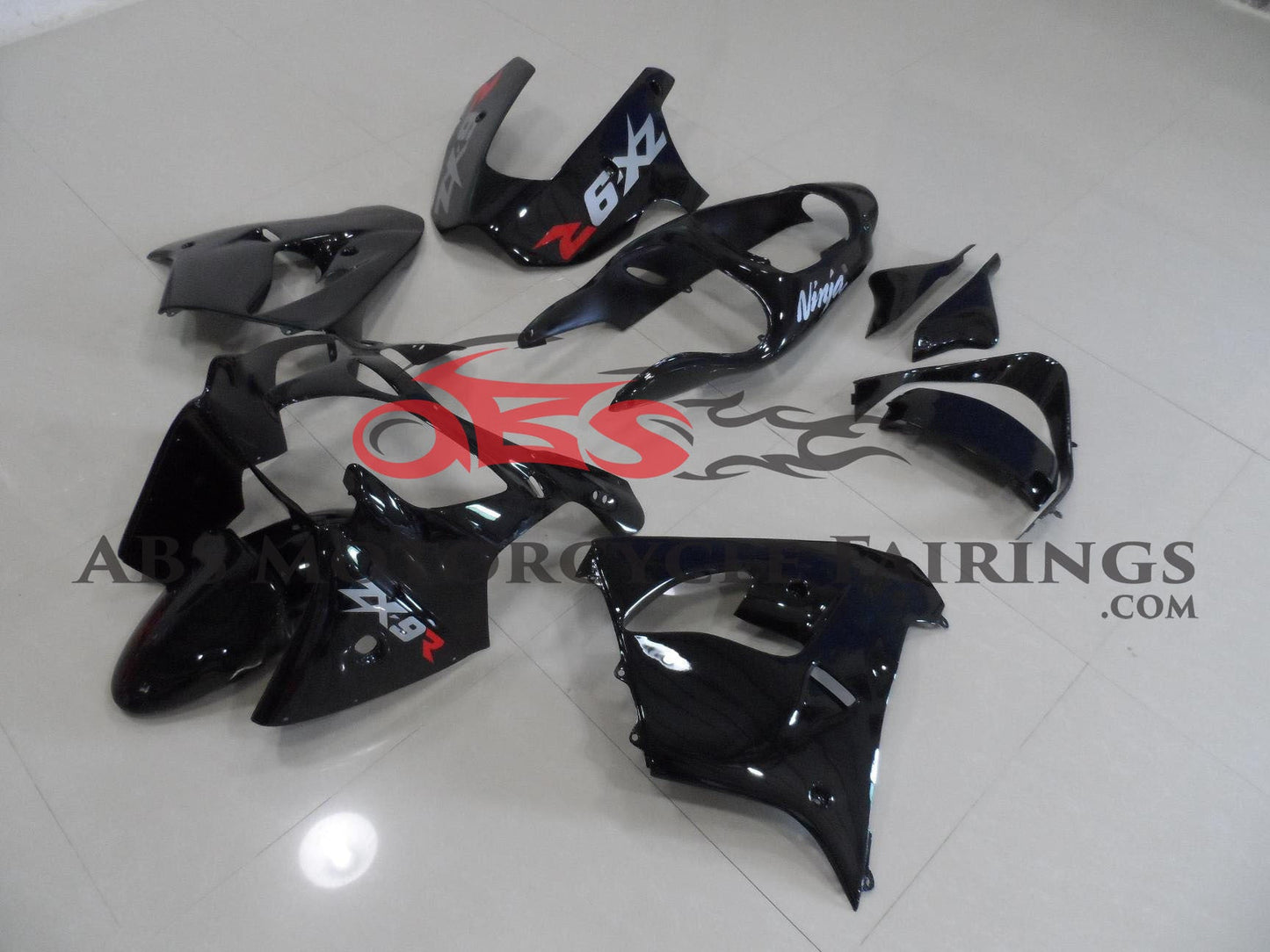 Black Kawasaki ZX9R Fairings (1998-1999) at KingsMotorcycleFairings.com